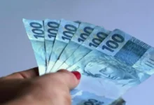 Veja como evitar ficar de fora do pagamento de R$ 702 que o governo fará ainda no mês de abril deste ano.