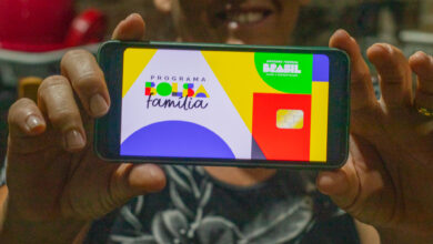 Bolsa Família cai na conta e surpreende as famílias ainda nesta semana. Valor é maior do que muitos já esperavam receber.