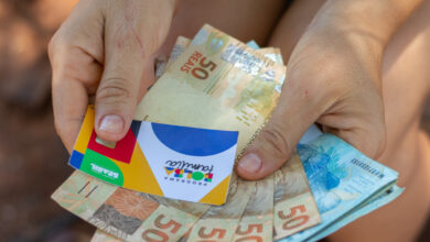 Governo decide criar regra para proteger as pessoas que estão em situação de emergência no Brasil e recebem o Bolsa Família.