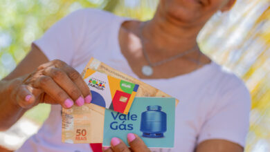 Confira se a notícia que muitos esperam sobre a antecipação do Vale-Gás de junho para o mês de maio é uma verdade ou não passa de uma boato.