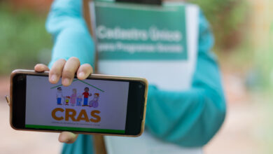 Precisa de internet e TV? Saiba que existem programas do governo que podem fornecer esse tipo de benefício de graça aos brasileiros.