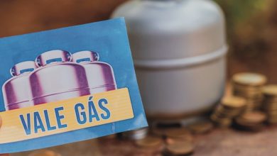 Pagamento do Auxílio Gás em agosto com valor ajustado e via PIX, beneficiando milhões de famílias brasileiras.