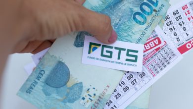 Última oportunidade de saque-aniversário do FGTS acontece nesta semana aos beneficiários que estão em grupo específicos brasileiros; confira agora.