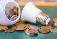Como pagar a conta de luz apenas usando uma moeda de 10 centavos