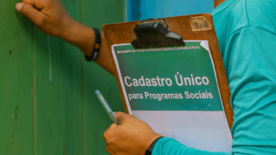 CRAS só visita quem teve o Bolsa Família cancelado ou bloqueado Saiba a verdade