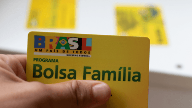 Você sabe como funciona o Bolsa Família para jovens acima de 18 anos Confira aqui