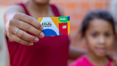 Quem tem Bolsa Família pode garantir benefícios extras direcionados para crianças e jovens? Entenda as regras atualizadas.