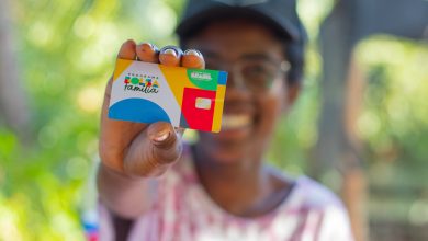 O Bolsa Família está realizando o pagamento para o NIS 7 hoje. Confira como sacar.