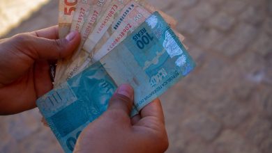 Quer ter direito ao saque do abono salarial? Veja como funciona.