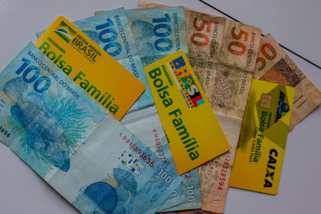 Se você rceebe o Bolsa Família, é bom ficar atento aos próximos desdobramentos do governo.