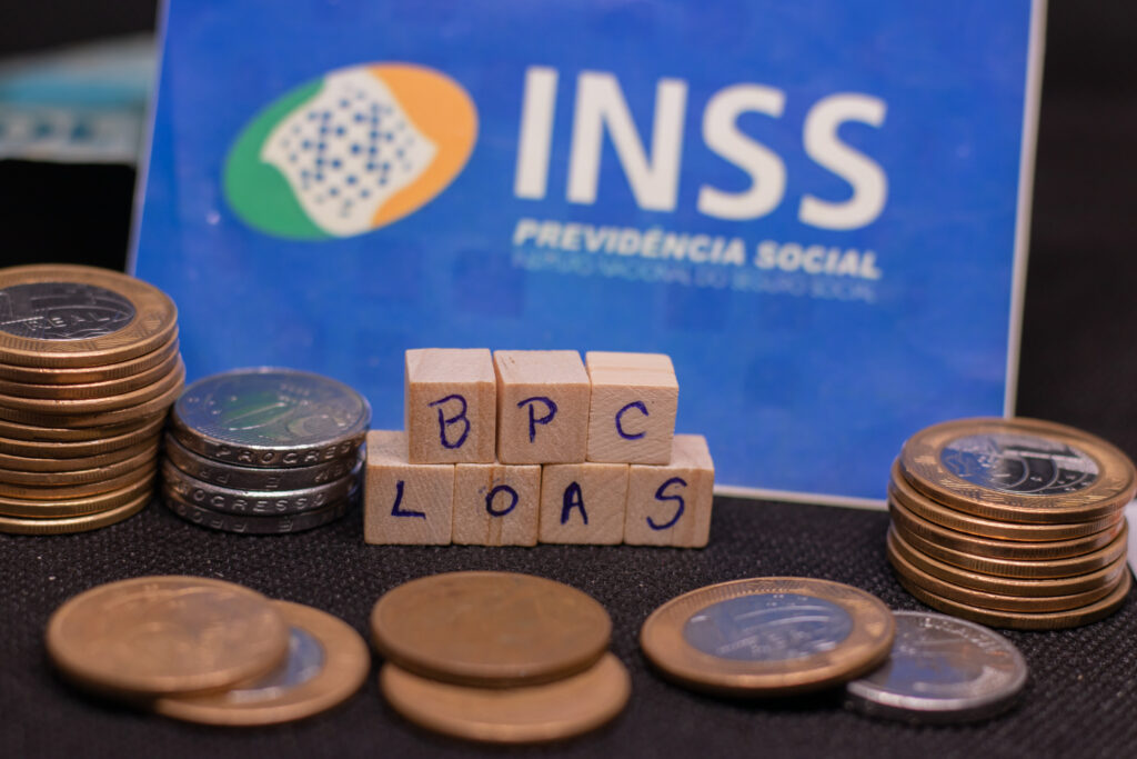 Os idosos que recebem o BPC não podem deixar de atualizar os dados.
