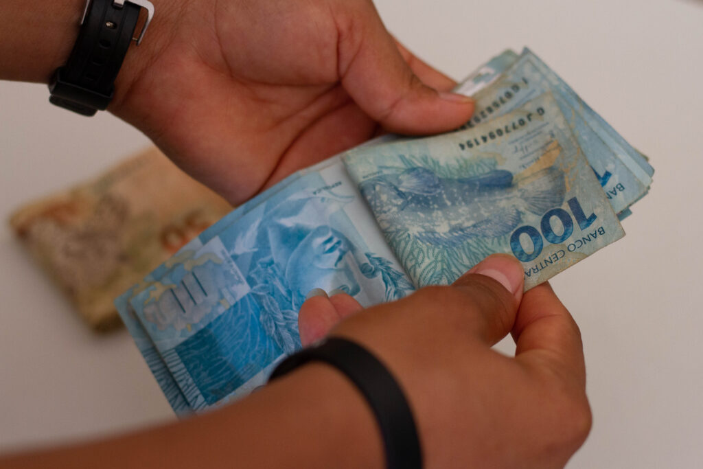 O dinheiro esquecido ainda está disponível para acesso. Veja como.