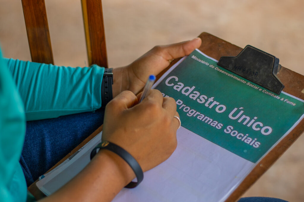 Se você tem dúvidas sobre o CadÚnico, veja quais benefícios pode conseguir.