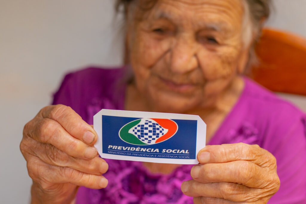 Agora, o INSS vai solicitar a biometria para evitar novas fraudes nos benefícios.