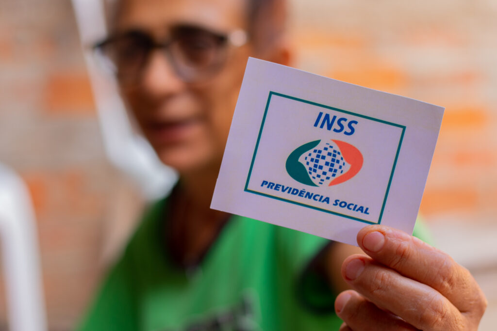 Se você é beneficiário do INSS, veja quais isenções pode receber.
