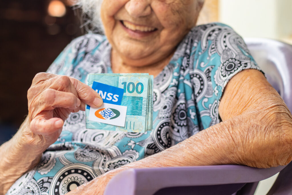 Se você vai receber os pagamentos do INSS em setembro, fique atento às datas.