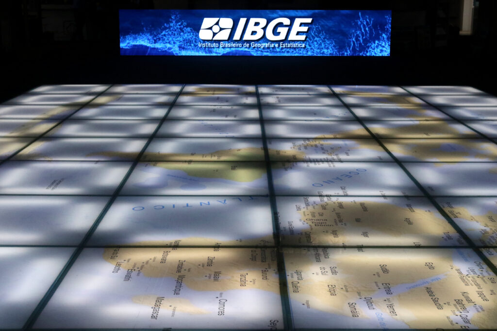Se você quer conseguir um bom emprego, veja como se inscrever para a prova do IBGE.