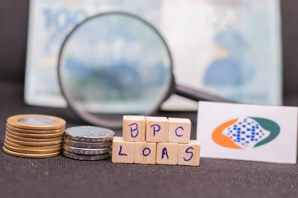 Quem recebe o BPC deve ficar de olho, pois pode ser convocado pelo INSS.