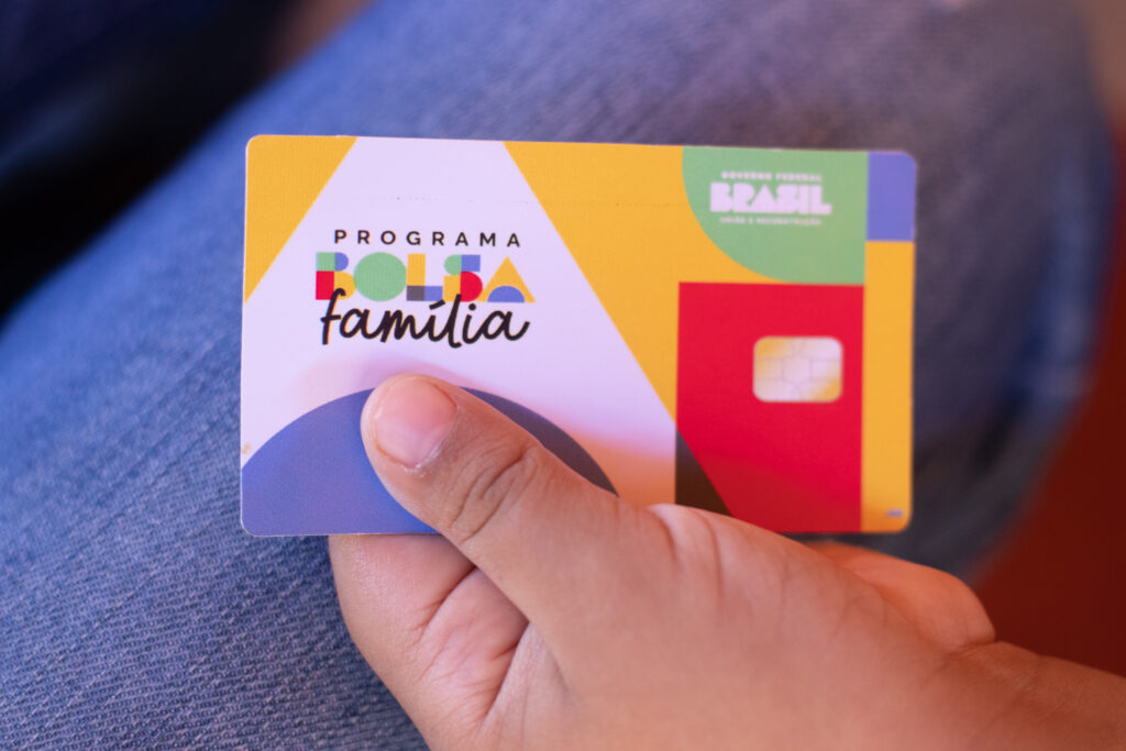 Se você teve o Bolsa Família bloqueado, veja como voltar a receber.