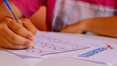 Quem vai fazer o Enem 2025 já deve começar a estudar a redação.