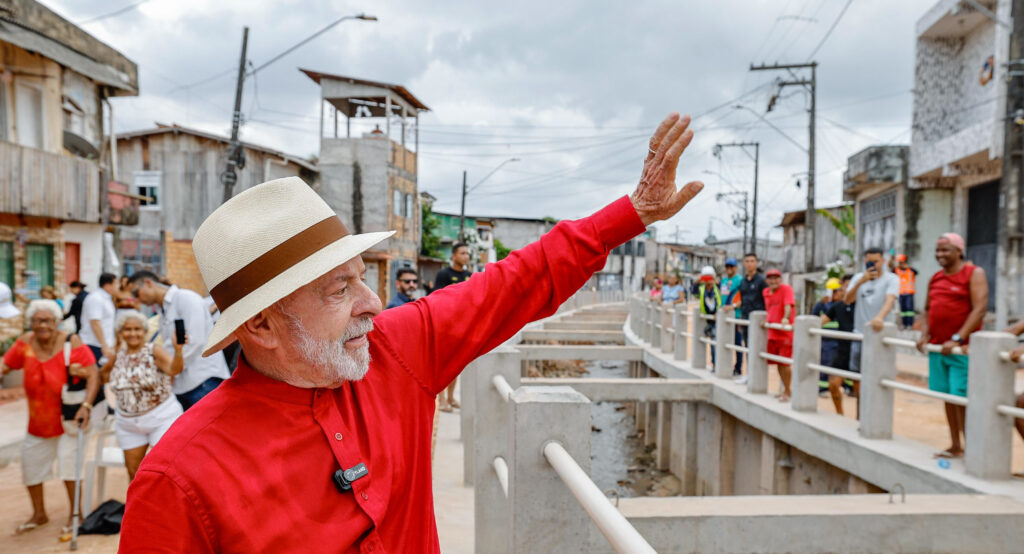 O presidente Lula deve focar na implementação da Tarifa Zero até o próximo ano.