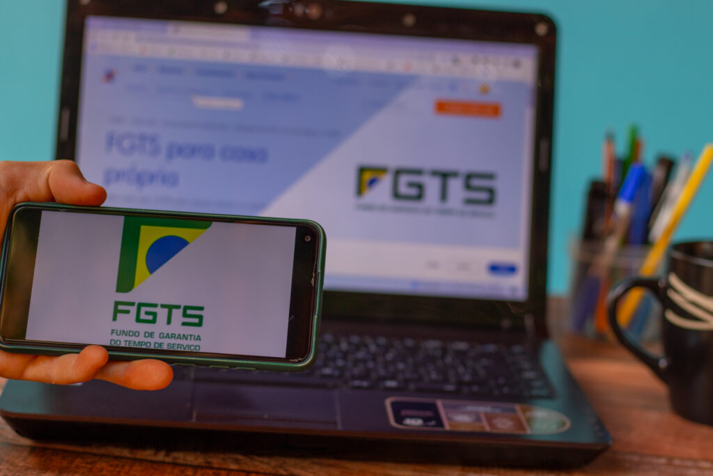 O FGTS é um dos benefícios mais importantes para trabalhadores. Veja amis.