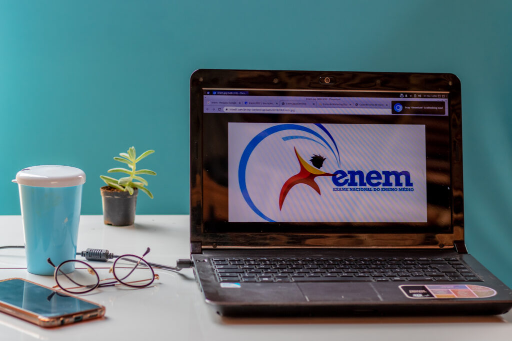 Se você não sabe como a nota de corte do Enem funciona, veja tudo sobre ela.