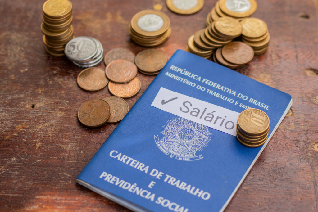 Se você é trabalhador temporário, fique atento aos seus direitos.